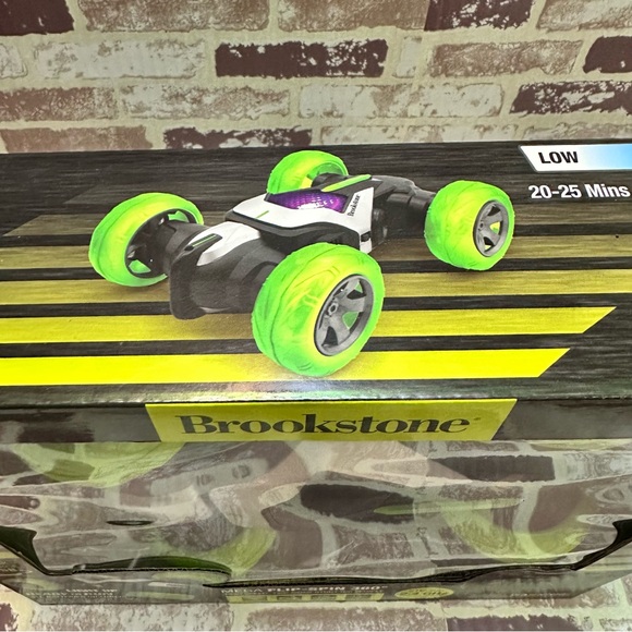 Brookstone Flip-Spin 360° RC Car - Lime and Black - Picture 4 of 9